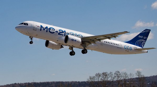 Опытный образец среднемагистрального самолета МС-21